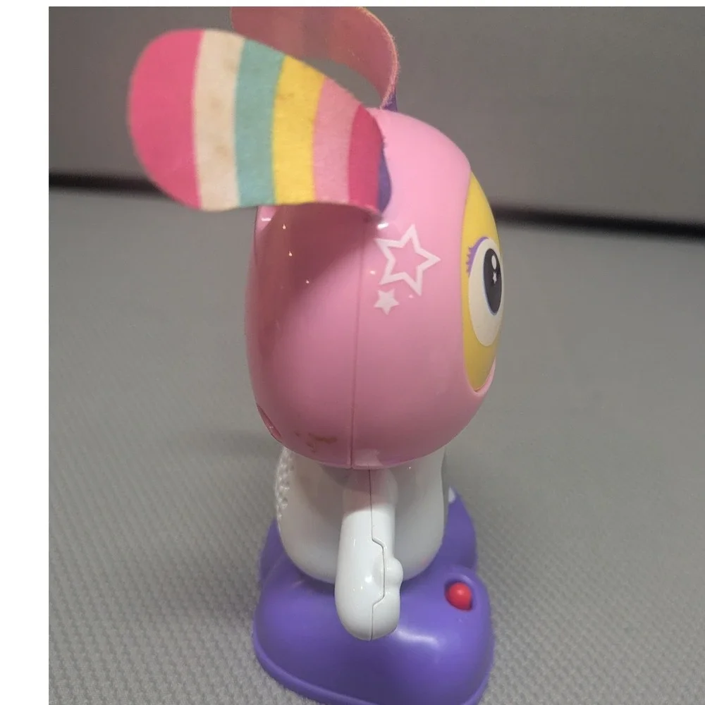 Fisher-Price Bright Beats Juniors BeatBelle Pink Purple Light Up Musical Toy